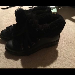 Esprit Size 10 Fuzzy Women’s Boots (Fit Snug ~9.5)